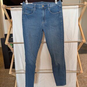 Gap Jegging Mid-Rise Size 27